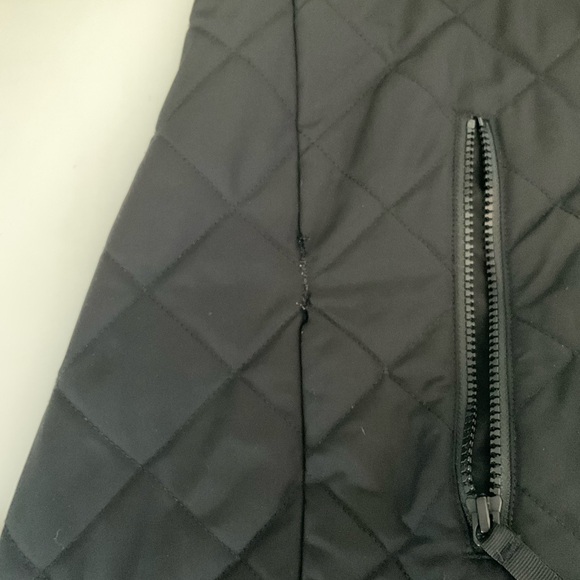 The North Face Men's Black Quilted Jacket. Reversible. - Picture 6 of 7